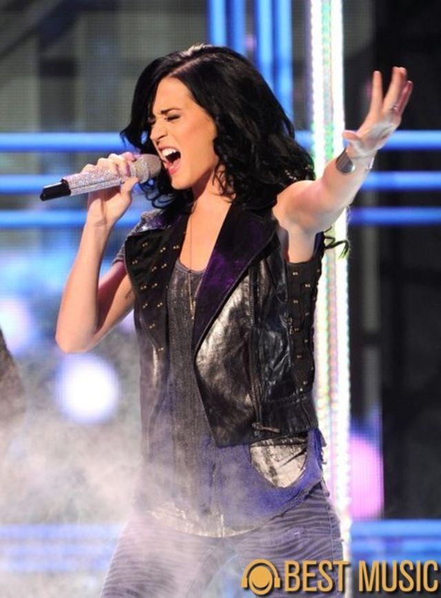 Katy Perry la Teen Choice Awards 2010