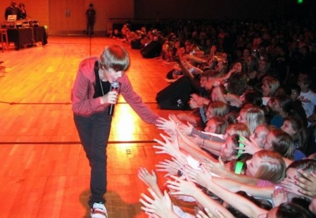 Poze Justin Bieber live