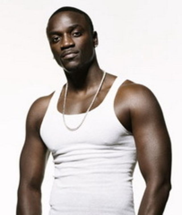Akon Clip Beautiful 83
