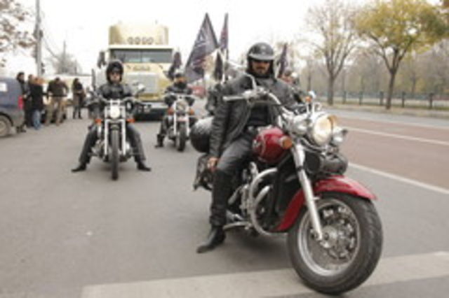 Rock FM - mega show pe roti prin Bucuresti