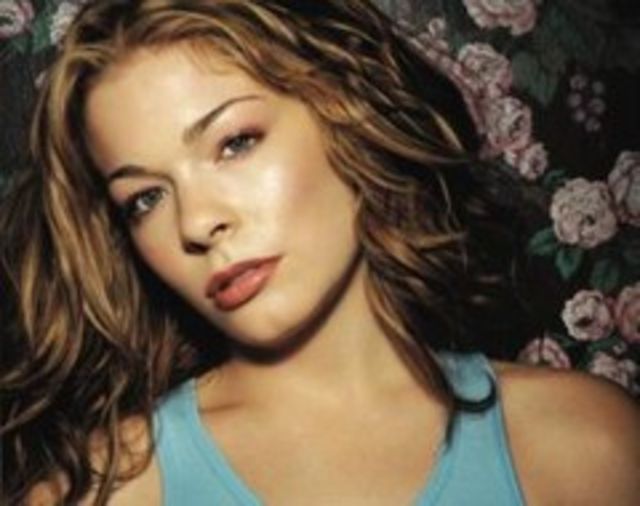 LeAnn Rimes, concert pentru homosexualii sinucigasi