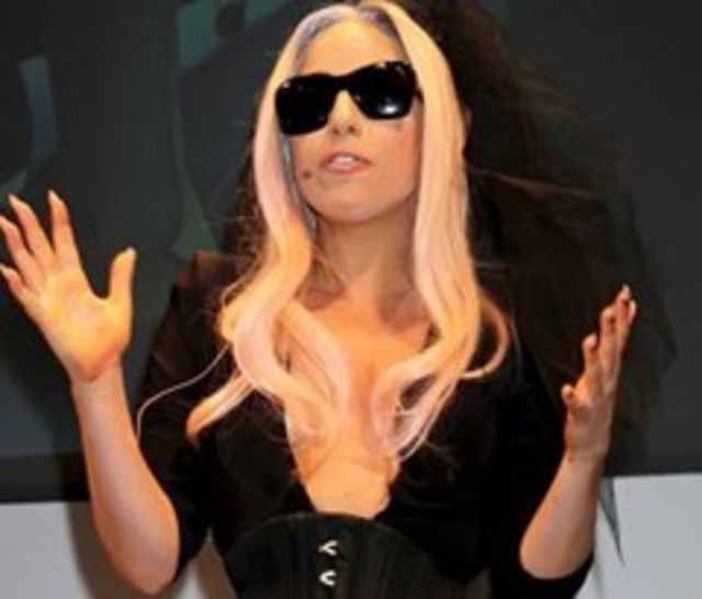 Lady Gaga, versuri Born This Way