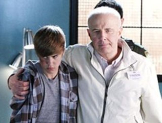 Justin Bieber a murit impuscat (video)
