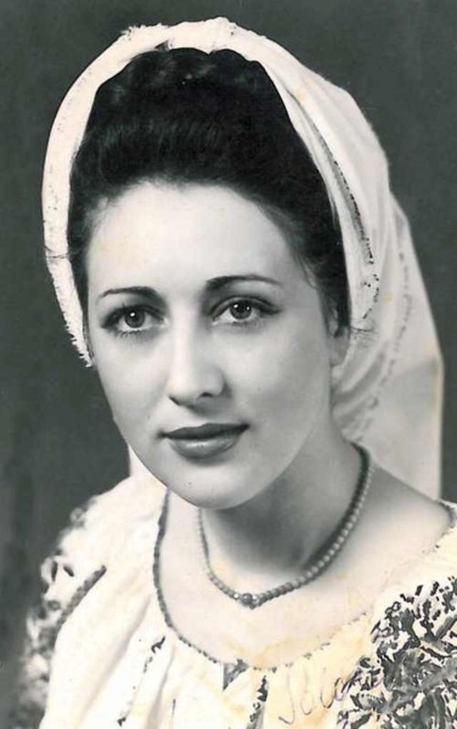 Poze Maria Salaru