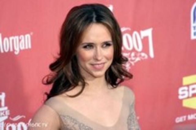 Jennifer Love Hewitt, cea mai proasta actrita de la Hollywood?