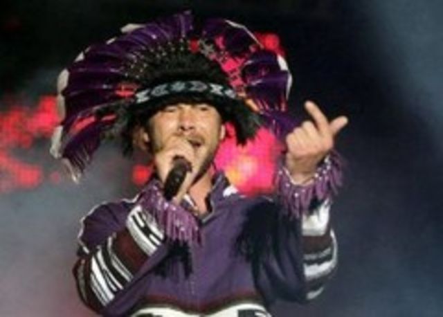 Solistul Jamiroquai si-a recuperat palaria!