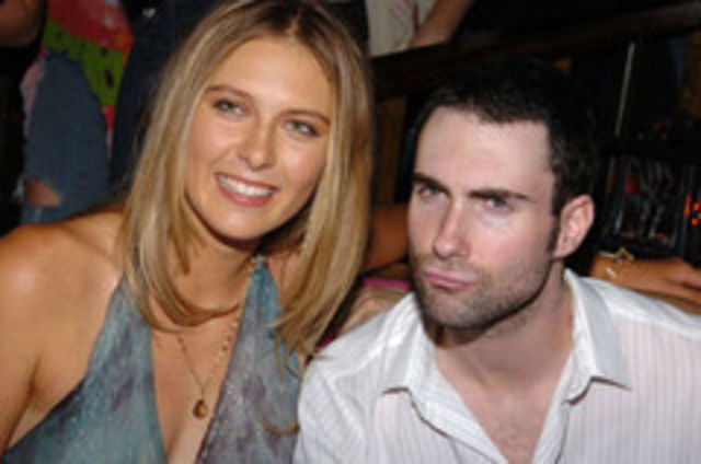 6. Adam Levine, dezamagit de Maria Sharapova
