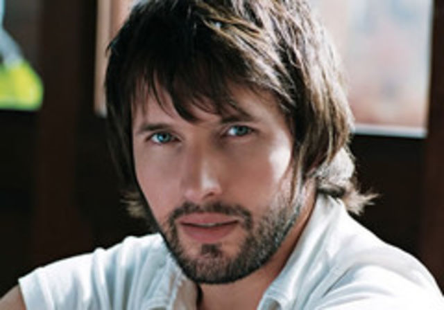 La multi ani, James Blunt!