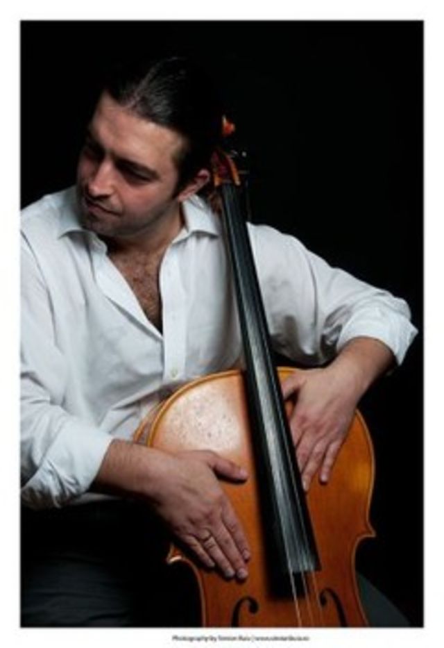 Concert de violoncel Adrian Naidin la Liceul Miguel de Cervantes Bucuresti