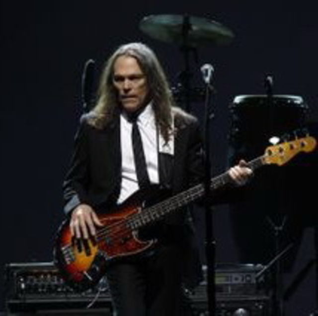 Timothy B. Schmidt (Eagles) lucreaza la un album solo