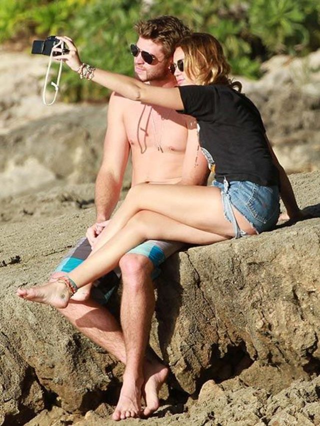 Miley Cyrus si Liam Hemsworth