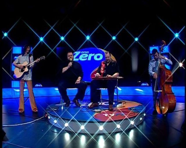 Cristi Tabara canta cu A. G. Weinberger la emisiunea Zona Zero
