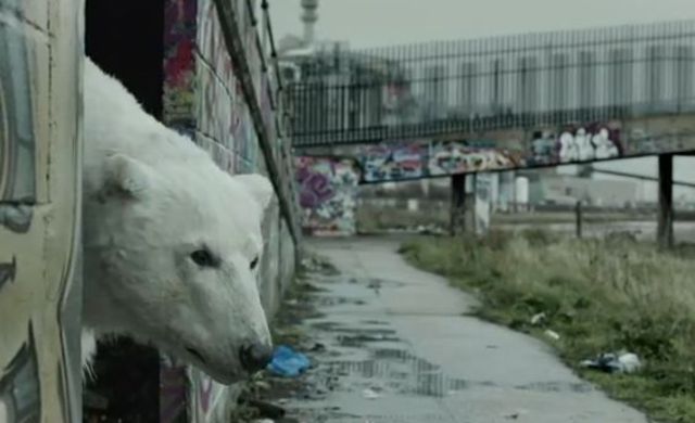 Radiohead si Jude Law produc o campanie pentru Greenpeace