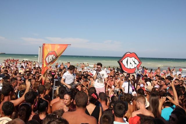 Smiley La Kiss FM