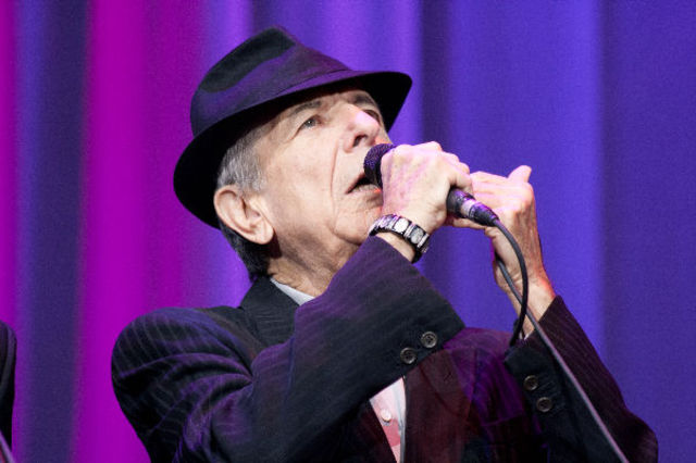 Leonard Cohen prefera sa-si lustruiasca singur pantofii