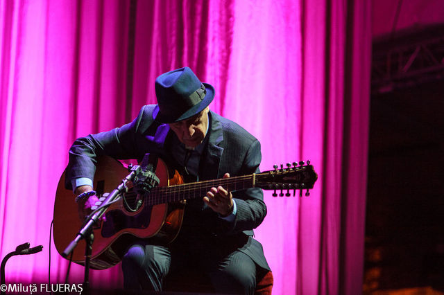 Leonard Cohen