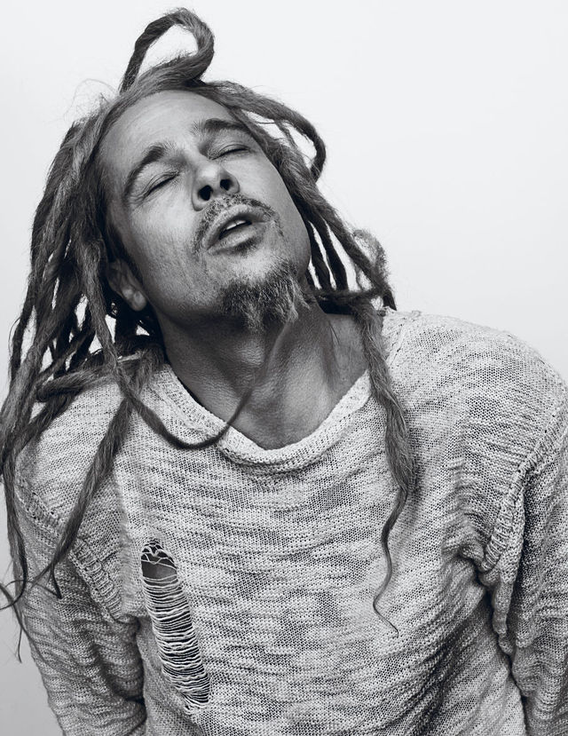 Brad Pitt in rolul lui Bob Marley