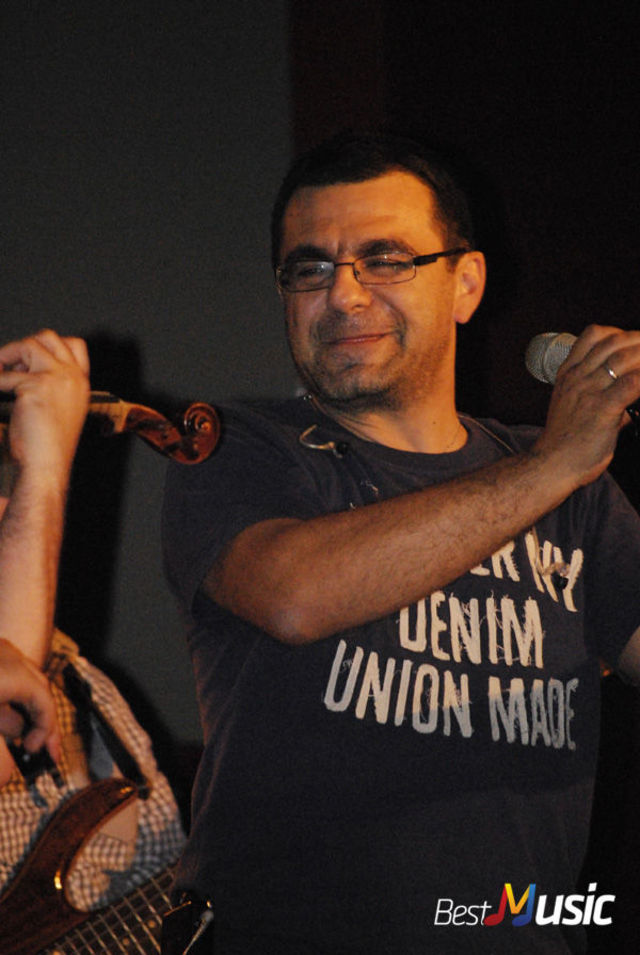 Poze Concert Margineanu in Hard Rock Cafe