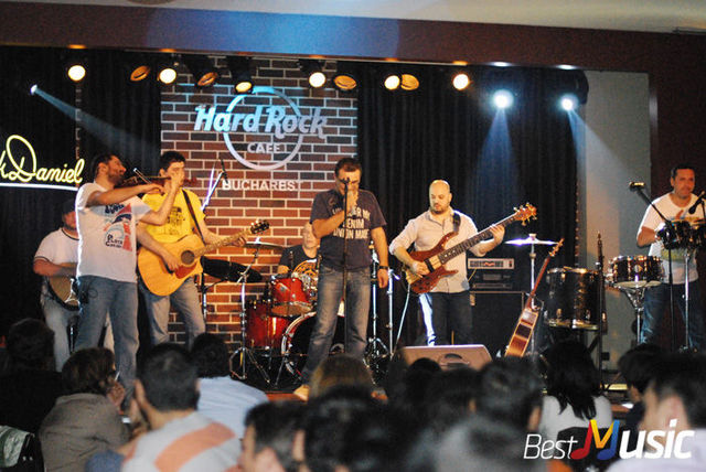 Poze Concert Margineanu in Hard Rock Cafe