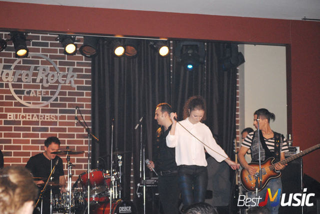 Poze Directia 5 in Hard Rock Cafe
