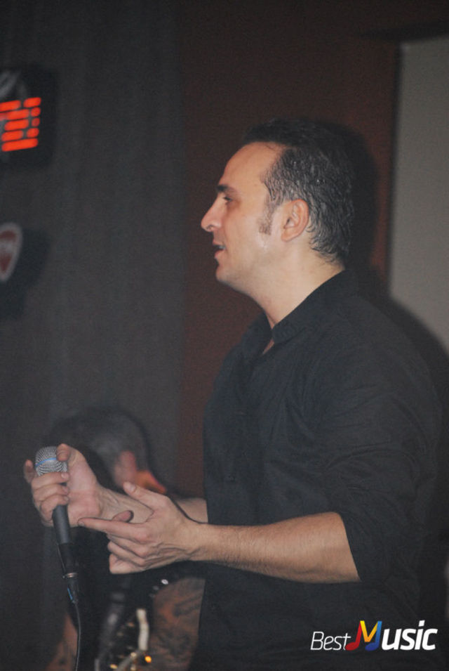 Poze Directia 5 in Hard Rock Cafe