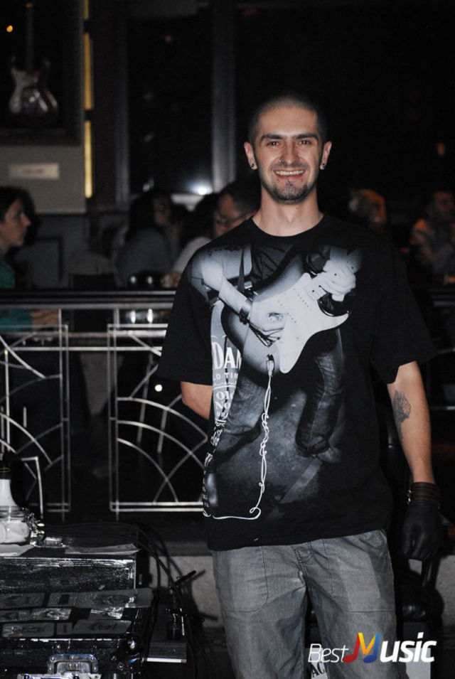 Poze public Directia 5 in Hard Rock Cafe