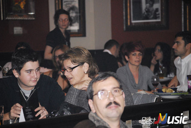 Poze Public Concert Smiley in Hard Rock Cafe