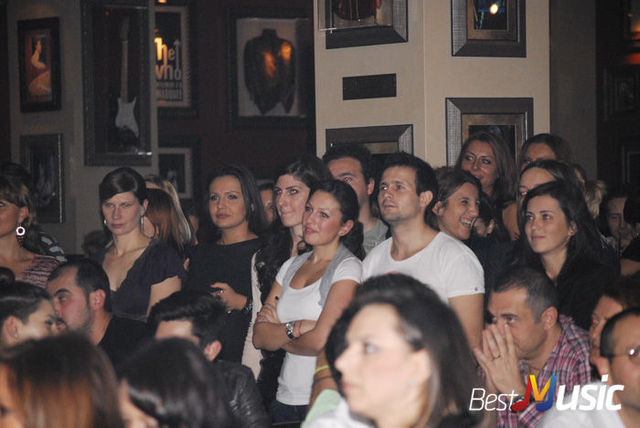 Poze Public Concert Smiley in Hard Rock Cafe