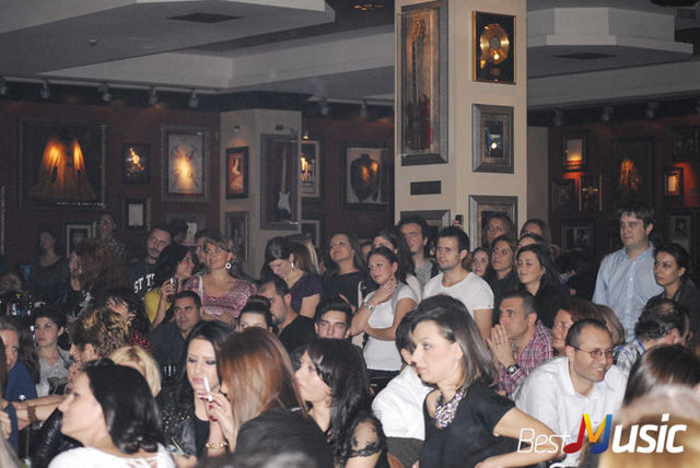 Poze Public Concert Smiley in Hard Rock Cafe