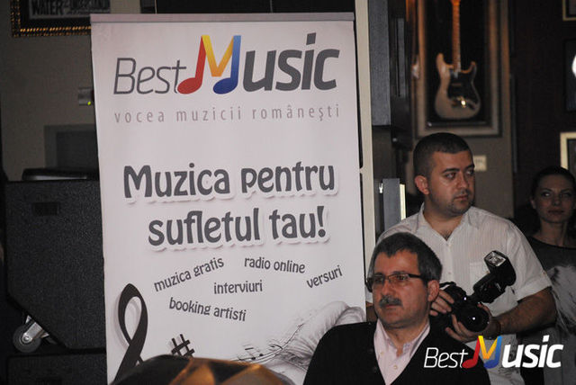 Poze Public Concert Smiley in Hard Rock Cafe