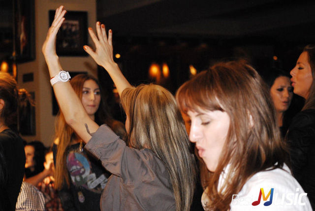 Poze Public Concert Smiley in Hard Rock Cafe