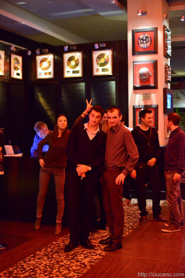 Poze Public Concert Smiley in Hard Rock Cafe