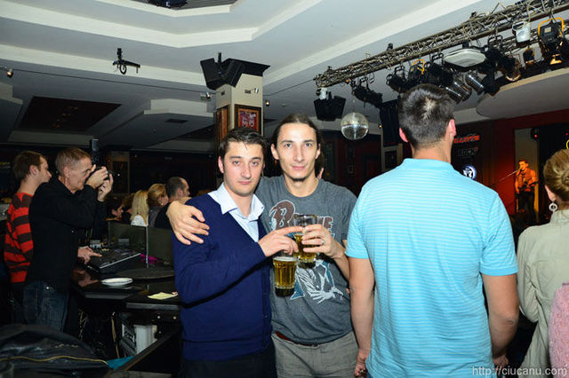 Poze Public Concert Smiley in Hard Rock Cafe
