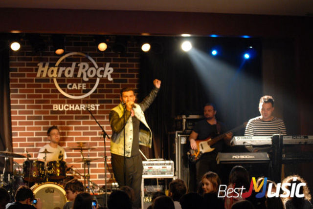 Poze Smiley in Hard Rock cafe