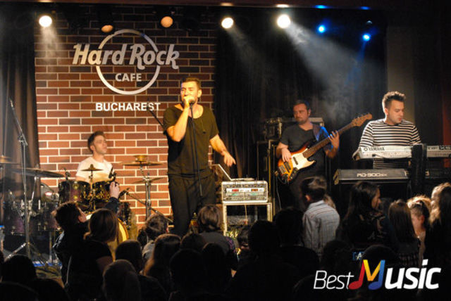 Poze Smiley in Hard Rock cafe