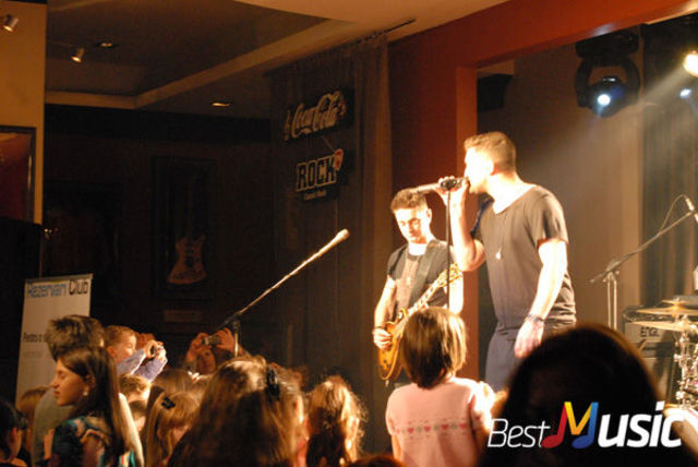 Poze Smiley in Hard Rock cafe