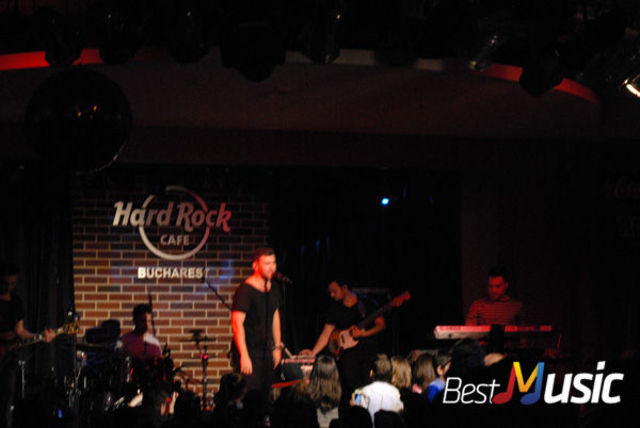Poze Smiley in Hard Rock cafe