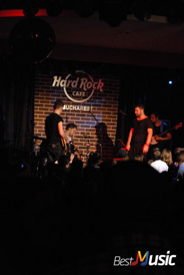 Poze Smiley in Hard Rock cafe
