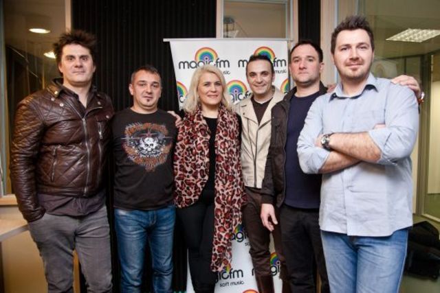 directia 5 au cantat "O fata ca ea" la Magic Fm. Hai sa-i vezi live pe 11 si 14 februarie (video)