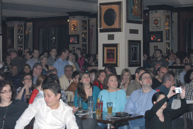 Poze Compact Hard Rock Cafe
