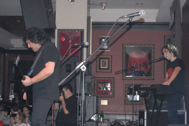 Poze Compact Hard Rock Cafe