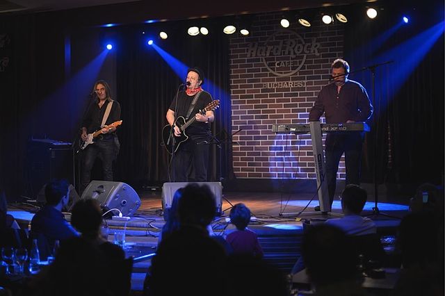 Mircea Baniciu - Hard Rock Cafe