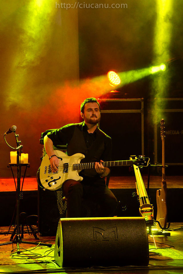 Vita de vie - lansare Acustic la TNB