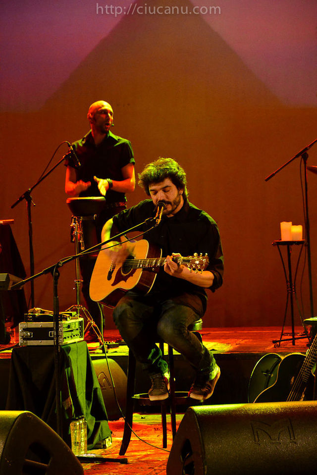Vita de vie - lansare Acustic la TNB