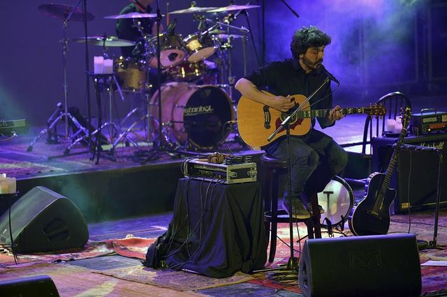Vita de vie - lansare Acustic la TNB
