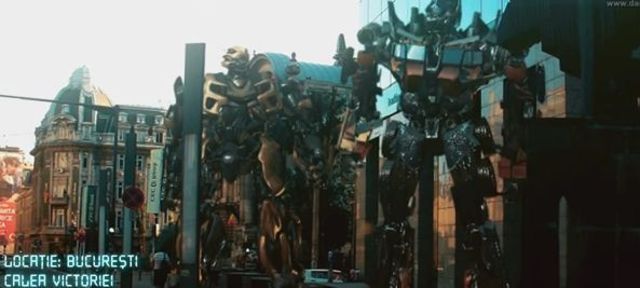 Funny: Transformers in Bucuresti (video explicit)