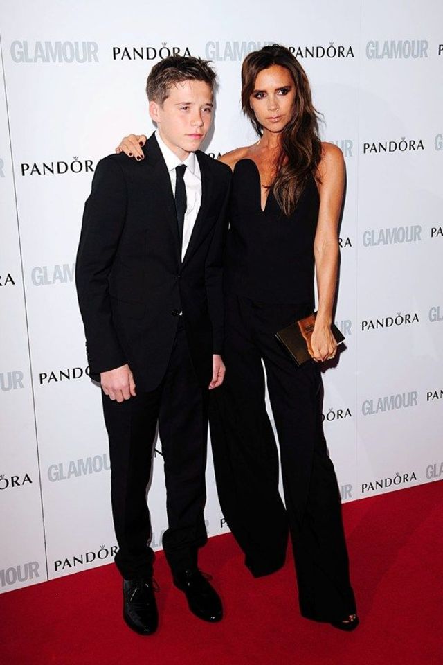 Victoria Beckham si fiul Brooklyn