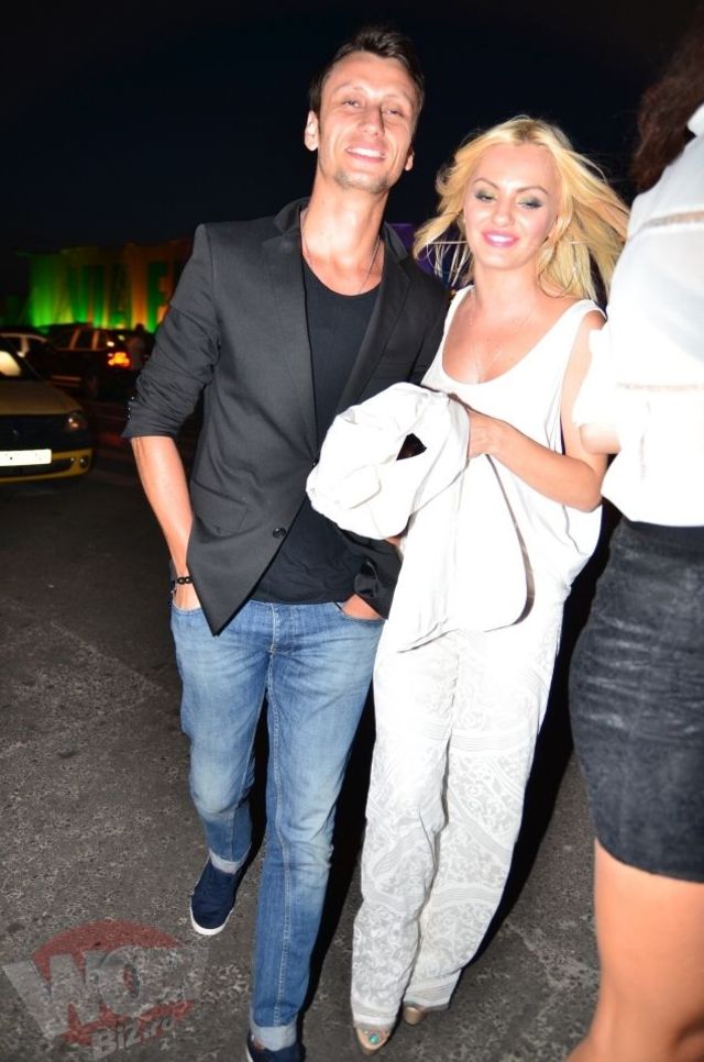 Alexandra Stan in club