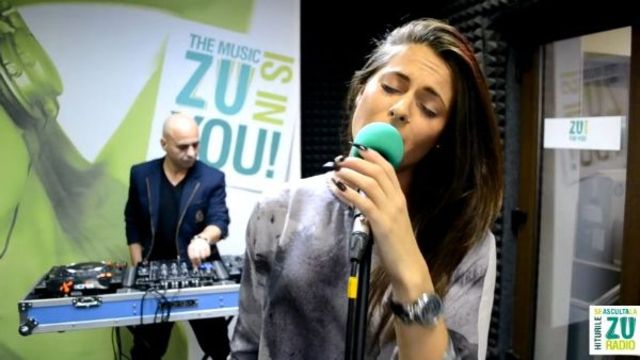 DJ Sava & Raluka - Aroma / Stay / Read All About It live @ Radio Zu (video)