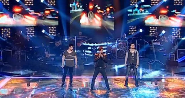 Marius Moga si-a facut boyband: DeM'boyz au cantat in finala Vocea Romaniei (video)